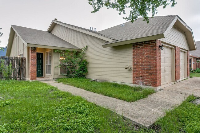 Photo - 2-BEDROOM DUPLEX Unit 7017-sc
