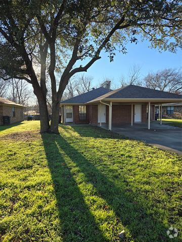 Building Photo - 407 Rockcrest Dr Rental