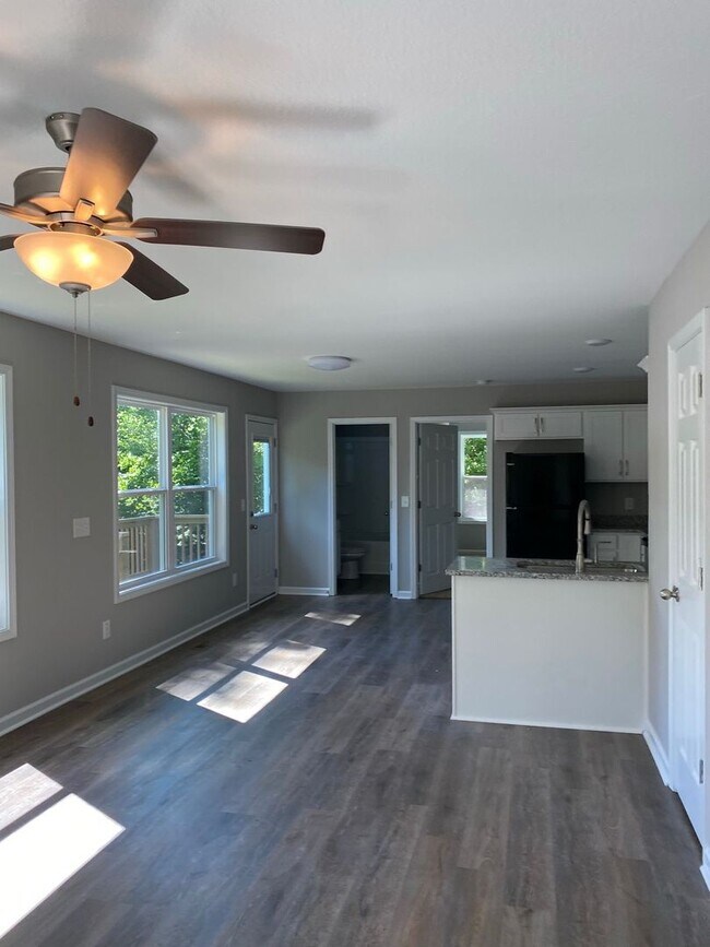 Photo - Brand New 2 Story Duplex!!  Close to Downtown with 3 bedrooms and 2 baths. Unidad B