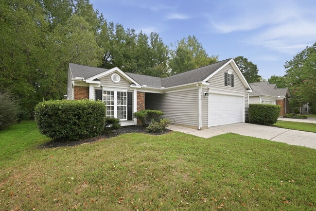 5410 Starflower Dr