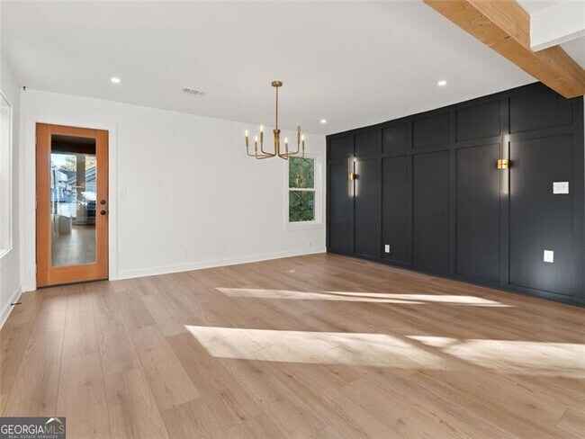 Photo - 3452 Beech Dr