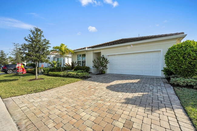 Photo - 9765 SW Meridian Wy