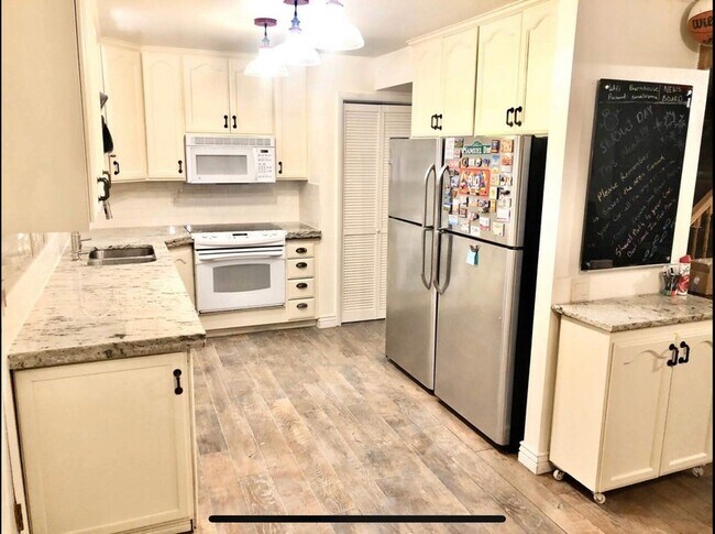 Photo - 169 N 2400 W