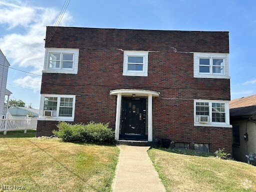 Building Photo - 1912 Oregon Ave Rental