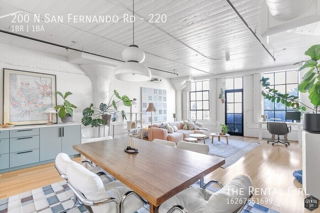 Stylish Lincoln Heights Loft | Private Bal... - Stylish Lincoln Heights Loft | Private Bal... Unidad 220