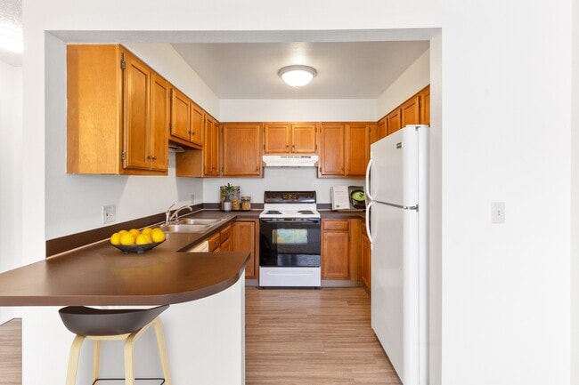 1BR, 1BA - 645SF -