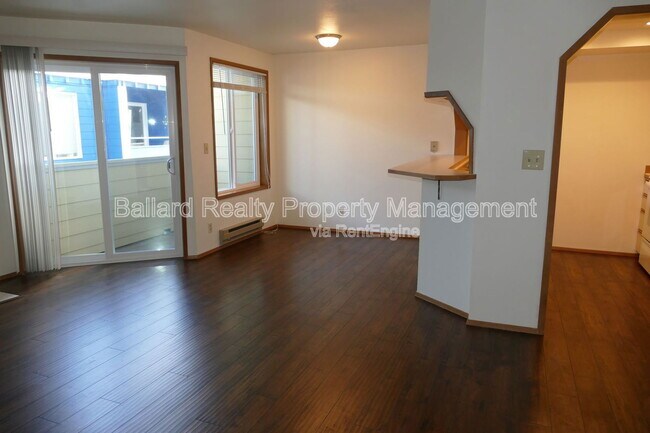 Photo - 12314 32nd Ave NE Unit 205