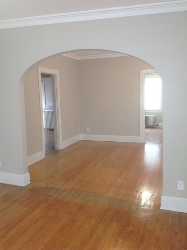 Building Photo - Cute single family house for rent in Willmar, MN