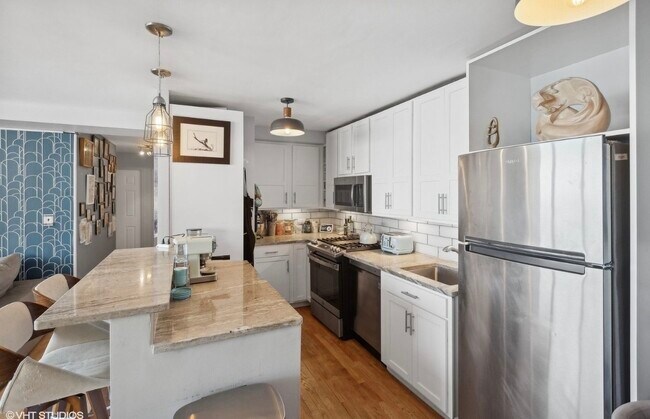 Photo - 3950 N Lake Shore Dr Unit 2015
