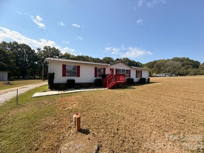 6117 Sunrise Ln