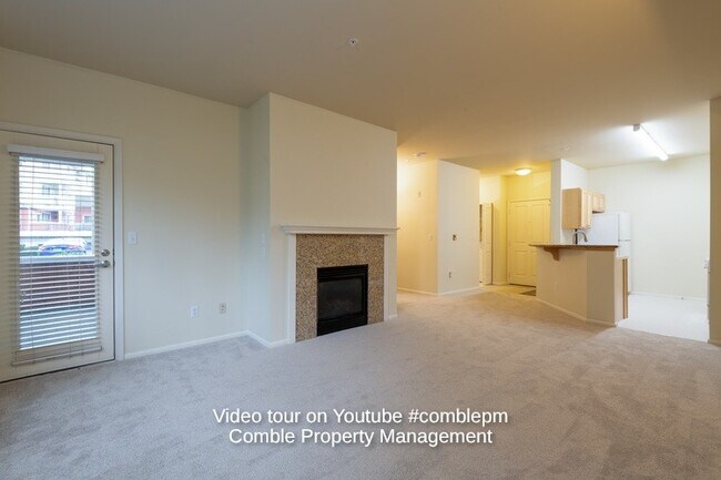 Photo - 503 225th Ln NE Unidad F105