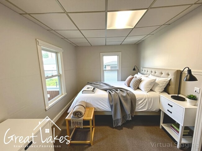 Photo - Charming 2 Bedroom 1.5 Bathroom now availa...