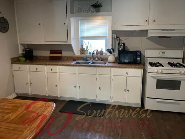 Photo - Walk to Tarleton State – Charming 2 Bed Home with Fenced Yard!