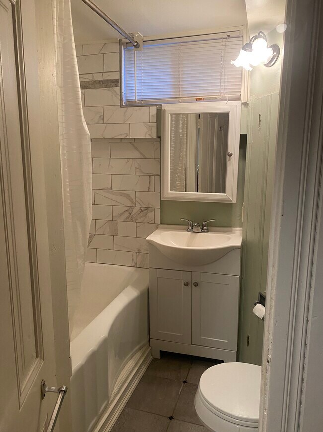 Photo - 821 N Weber St Unit #2
