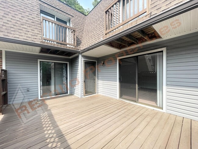 Photo - Beautiful 2 bedroom 2.5 bath Condo w/ Reserved Parking Space @ Finley Forest, Chapel Hill, Availa...