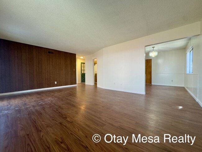 Photo - Charming 3-Bedroom Home with Expansive Outdoor Space