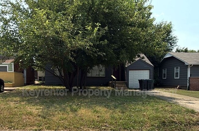 Building Photo - 3616 NW 27th St Rental