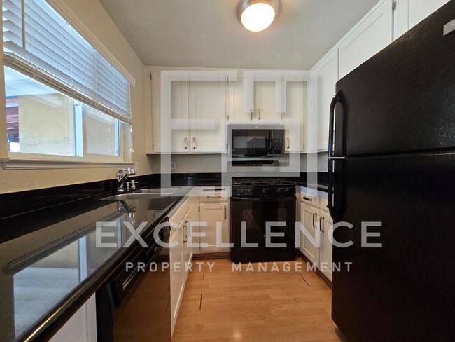 Photo - Great 2/1.5 With Parking, Patio, Washer and Dryer, Minutes to Levi Stadium and Much More!