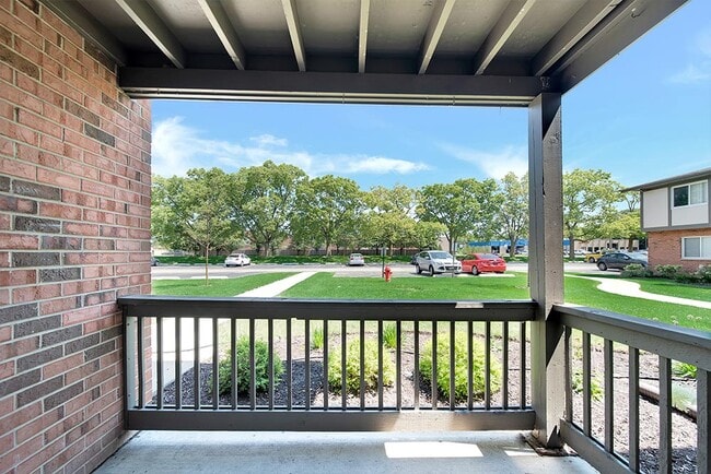 Enclosed patio