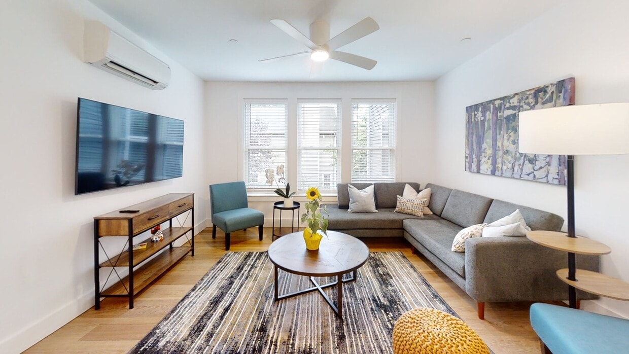 Photo - New RoostUp Furnished Private Bedroom with... Apartment