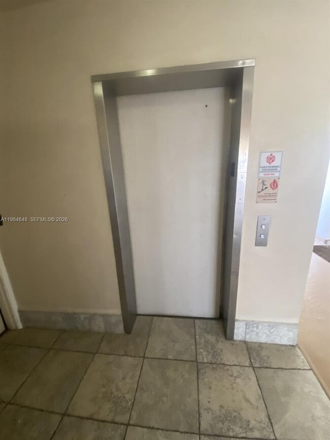 Photo - 200 NE 14th Ave Unit 419