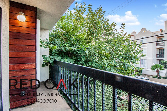 Photo - 1522 N Formosa Ave Unidad 201