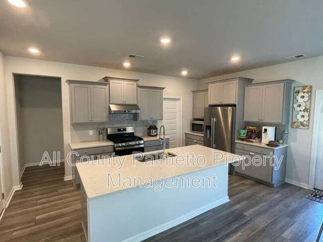 Building Photo - 221 Cypress Preserve Blvd