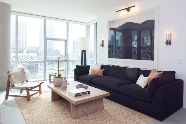 Photo - 851 NE 1st Ave Unit 812