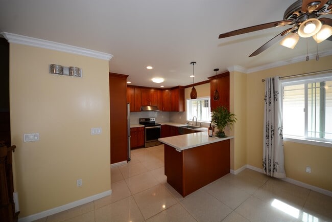 Photo - 1517 Palolo Ave