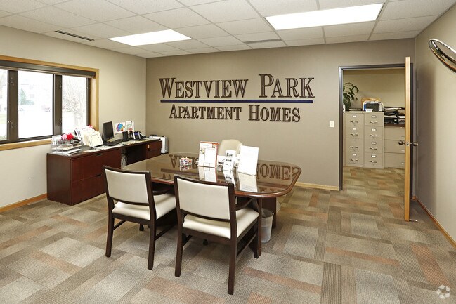 Community - Leasing Office - Westview Park Community