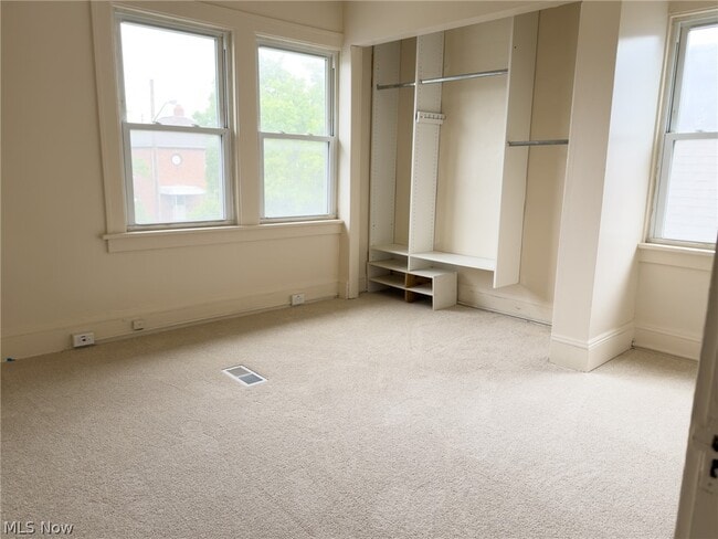 Photo - 3710 Sudbury Rd