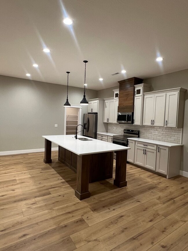 Photo - New Construction 3bd/2ba duplex