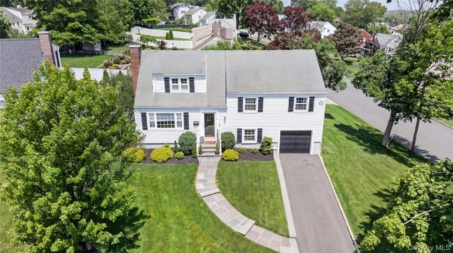 Photo - 2 Brower Pl