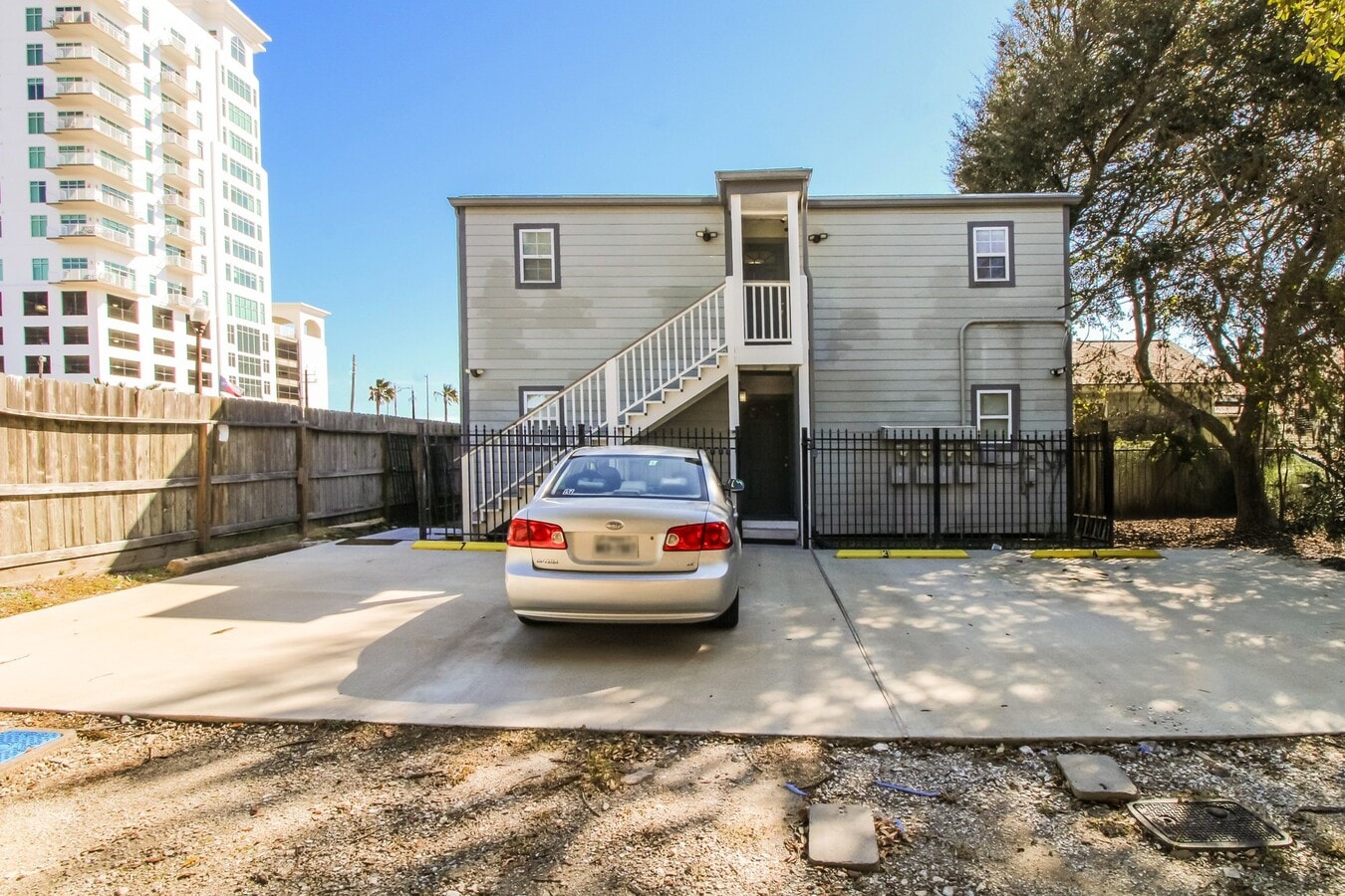 Photo - 610 Avenue H Unit 8