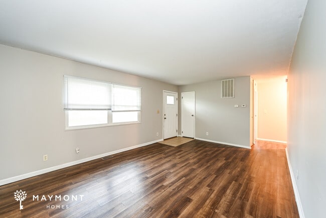 Photo - 2573 Merriway Ln