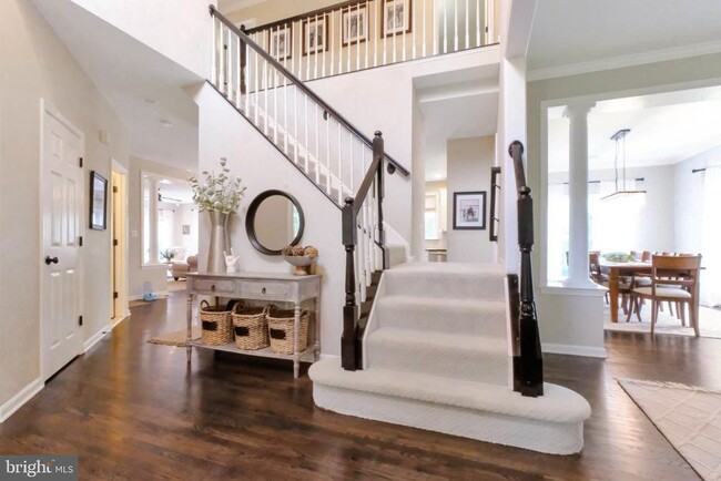 Photo - 207 Alpine Dr SE