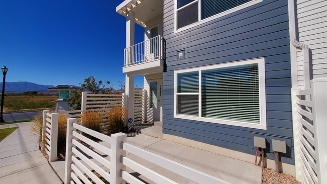Photo - 1043 E Batten Ct