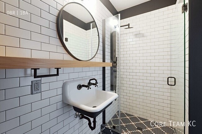 Photo - 310 E 39th-S3 Unidad S3