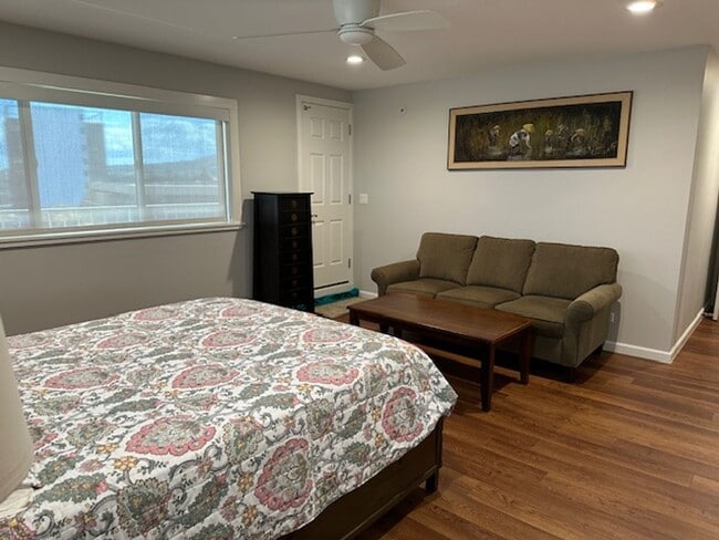 Photo - Penthouse in Wailuku secured building