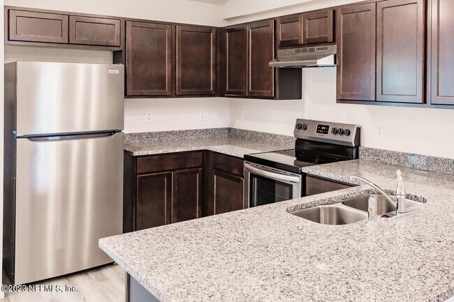 Photo - 6408 Sweetbay Ln Unit 101