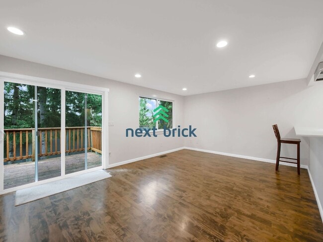 Photo - Beautiful 5-Bed Single-Family Home in Prime Kirkland Location!