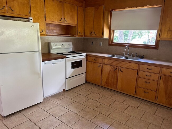 Photo - 2 Bedroom / 1 Bath Home Kingsport, TN
