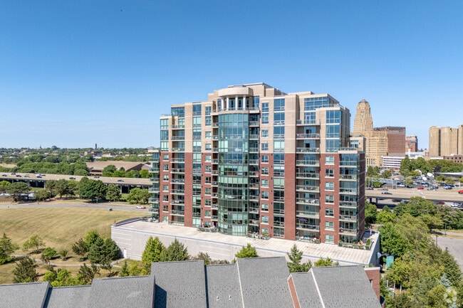 Photo - The Pasquale at Waterfront Place