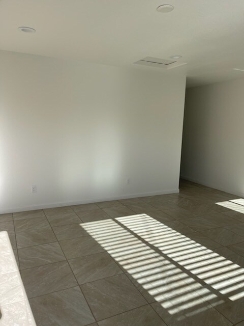 Living space - 526 E Grant St Unit #A