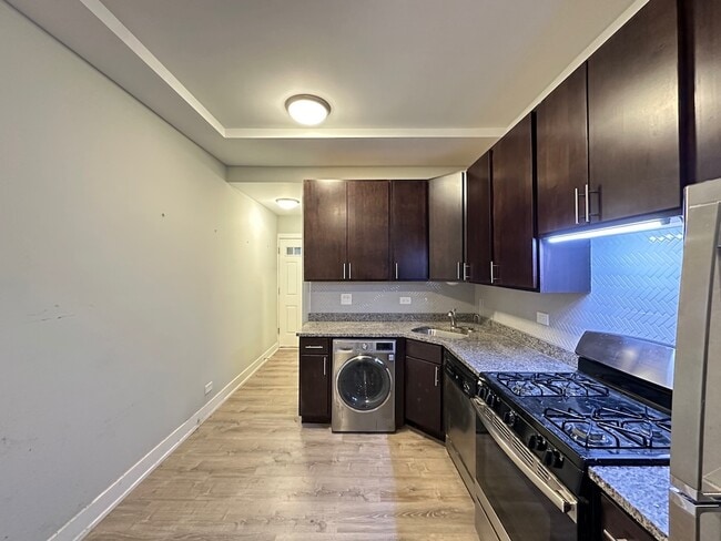 Photo - 712 W Brompton Ave Unidad G07