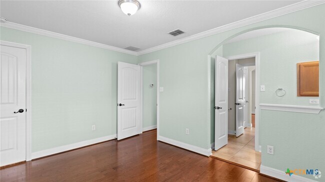 Building Photo - 305 Gardner Cove Rental