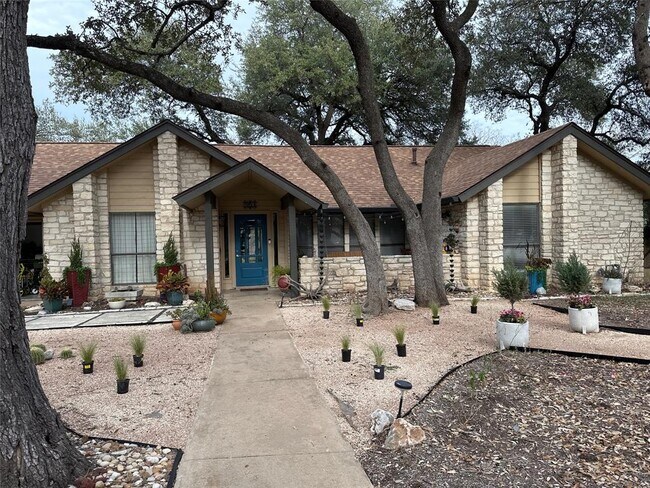 Photo - 800 Prize Oaks Dr