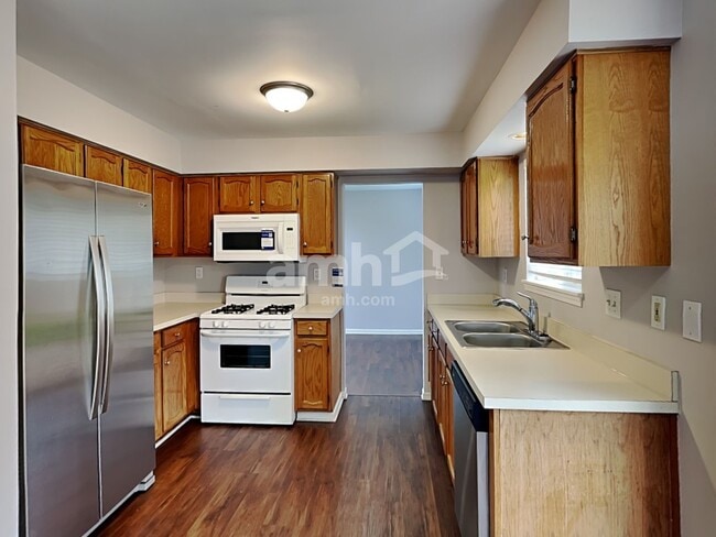 Photo - 20934 W Bloomfield Dr