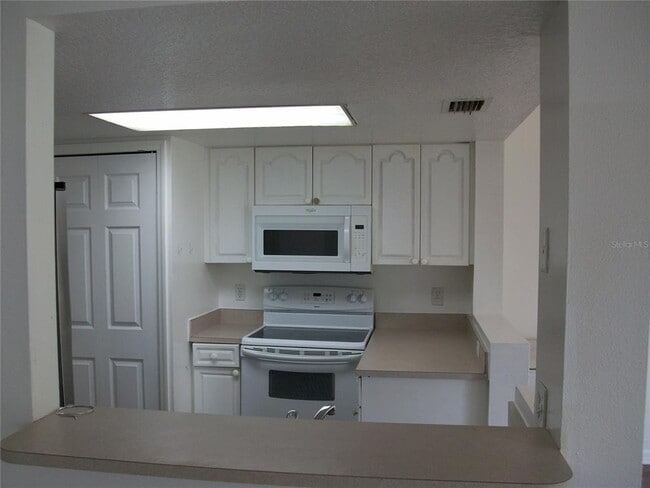 511 Coconut Palm Way
