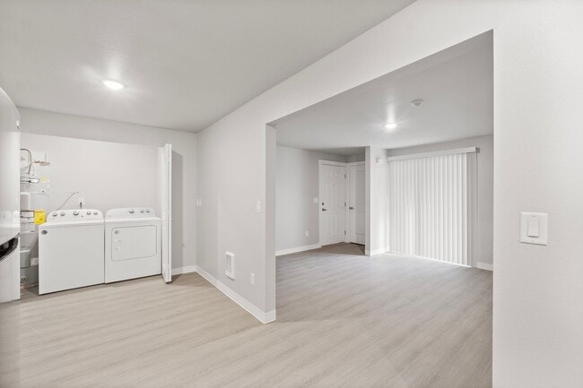 Photo - Chambers Crest